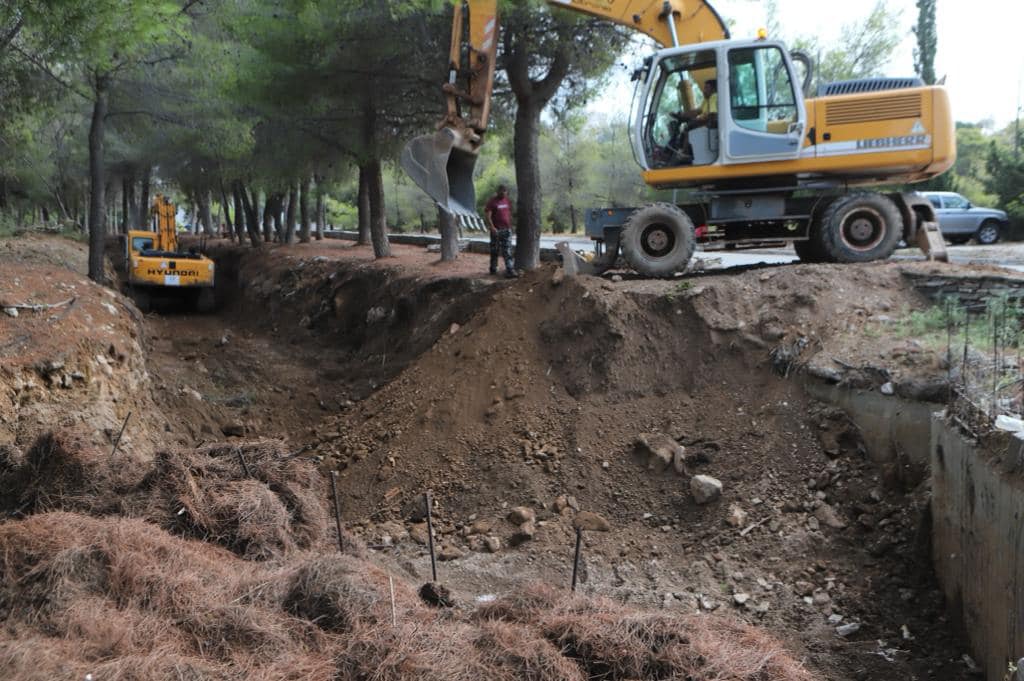 rema Τί γίνεται με τα αντιπλημμυρικά έργα σε Βούλα Βάρη Βουλιαγμένη – Το χρονοδιάγραμμα και οι εργασίες