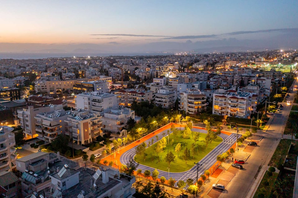 Νέο σύγχρονο γήπεδο στίβου στη Γλυφάδα ((φωτό)
