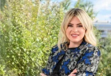 Ποιοι κρύβονται πίσω από τα παιχνίδια εκβιασμών σε βάρος της αντιδημάρχου των 3Β Όλγας Πολίτη Ποιοι κρύβονται πίσω από τα παιχνίδια εκβιασμών σε βάρος της αντιδημάρχου των 3Β Όλγας Πολίτη