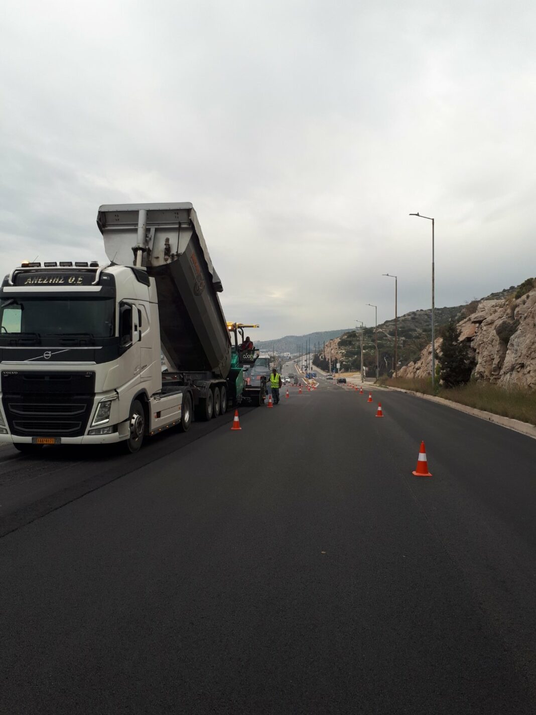 Τι εργασίες γίνονται στο οδικό άξονα Αθηνών-Σουνίου