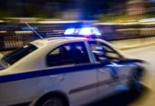 Τι κρύβεται πίσω από τις μεταμεσονύχτιες επιθέσεις σε Αργυρούπολη και Βούλα Τι κρύβεται πίσω από τις μεταμεσονύχτιες επιθέσεις σε Αργυρούπολη και Βούλα