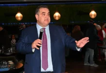 Βασίλης Σπανάκης: Μήνυμα νίκης από τον Άλιμο Βασίλης Σπανάκης: Μήνυμα νίκης από τον Άλιμο