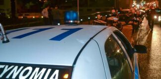 “Μπούκαρε” για να κλέψει στον Άλιμο …του πέρασαν χειροπέδες στο Προεδρικό "Μπούκαρε" για να κλέψει στον Άλιμο ...του πέρασαν χειροπέδες στο Προεδρικό – Απίστευτη καταδίωξη