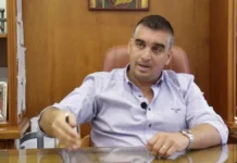 Τραγωδία στον Άλιμο: Πατέρας του δημάρχου Ελληνικού – Αργυρούπολης ο 75χρονος που πέθανε στην παραλία Τραγωδία στον Άλιμο: Πατέρας του δημάρχου Ελληνικού - Αργυρούπολης ο 75χρονος που πέθανε στην παραλία