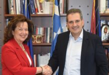 Καλλιθέα: Η Βάσω Μαργαρίτη, υποψήφια Δημοτική Σύμβουλος με τον Δημήτρη Κάρναβο Καλλιθέα: Η Βάσω Μαργαρίτη, υποψήφια Δημοτική Σύμβουλος με τον Δημήτρη Κάρναβο