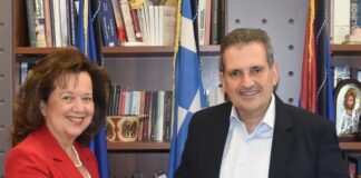 Καλλιθέα: Η Βάσω Μαργαρίτη, υποψήφια Δημοτική Σύμβουλος με τον Δημήτρη Κάρναβο Καλλιθέα: Η Βάσω Μαργαρίτη, υποψήφια Δημοτική Σύμβουλος με τον Δημήτρη Κάρναβο