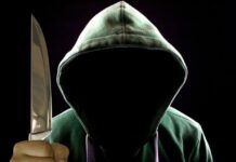 SOS στα Νότια – Μαχαίρωσαν 17χρονο στο Ελληνικό – Ανεξέλεγκτη η εγκληματικότητα – Μέτρα τώρα SOS στα Νότια – Μαχαίρωσαν 17χρονο στο Ελληνικό – Ανεξέλεγκτη η εγκληματικότητα – Μέτρα τώρα