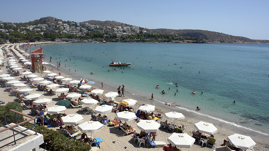 Τα ωράρια και τα δρομολόγια για τα θαλάσσια μπάνια σε Βάρη Βούλα Βουλιαγμένη