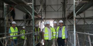 Πάνω από εννέα δισ σε έργα τα έργα και αναπτυξιακές δράσεις χρηματοδοτεί η Περιφέρεια στο Δήμο Ελληνικού Αργυρούπολης Πάνω από εννέα δισ σε έργα τα έργα και οι αναπτυξιακές δράσεις που χρηματοδοτεί η Περιφέρεια στο Δήμο Ελληνικού Αργυρούπολης