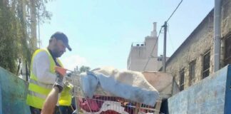 Καθαρισμός του χώρου κάτω από τις γέφυρες στο Νέο Φάληρο από τον Δήμο Πειραιά Καθαρισμός του χώρου κάτω από τις γέφυρες στο Νέο Φάληρο από τον Δήμο Πειραιά