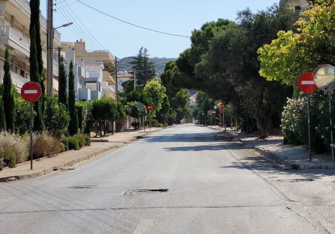 Βούλα : Ποιες είναι οι νέες κυκλοφοριακές ρυθμίσεις σε Πανόραμα-"Εξοχικά"-Δικηγορικά