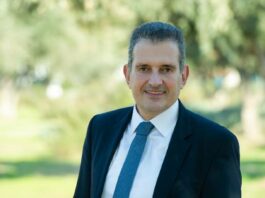 Δ.Κάρναβος: Δρομολογήθηκε το μεγάλο έργο ανάπλασης της Καλλιθέας – Πως αξιοποιούνται τα 8 εκατ. ευρώ του Ταμείου Ανάκαμψης https://www.ertecho.gr/radio/proto/show/sto-rythmo-tis-epikairotitas/ondemand/458748/se-rythmous-epikairotitas-me-ton-alfonso-vitali-02-09-2023/