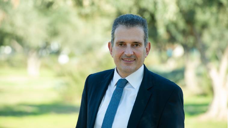 karnavos https://www.ertecho.gr/radio/proto/show/sto-rythmo-tis-epikairotitas/ondemand/458748/se-rythmous-epikairotitas-me-ton-alfonso-vitali-02-09-2023/