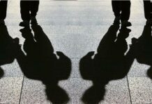 Ανήλικοι θύματα επιθέσεων σε Βούλα και Παλαιό Φάληρο – Σύλληψη 16χρονου (upd) Ανήλικοι θύματα επιθέσεων σε Βούλα και Παλαιό Φάληρο – Σύλληψη 16χρονου