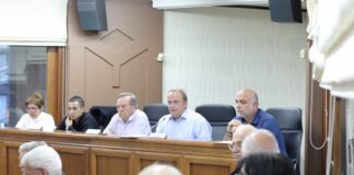 Ιστορική απόφαση για τη διάσωση της φυσιογνωμίας της πόλης ψήφισε ομόφωνα το Δημοτικό Συμβούλιο του Δήμου Βάρης Βούλας Βουλιαγμένης Ιστορική απόφαση για τη διάσωση της φυσιογνωμίας της πόλης ψήφισε ομόφωνα το Δημοτικό Συμβούλιο του Δήμου Βάρης Βούλας Βουλιαγμένης