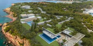 Έτοιμες οι πρώτες βίλλες στον Αστέρα Βουλιαγμένης– Τα πρώτα σκάφη στη νέα Μαρίνα Έτοιμες οι πρώτες βίλλες στον Αστέρα Βουλιαγμένης– Τα πρώτα σκάφη στη νέα Μαρίνα